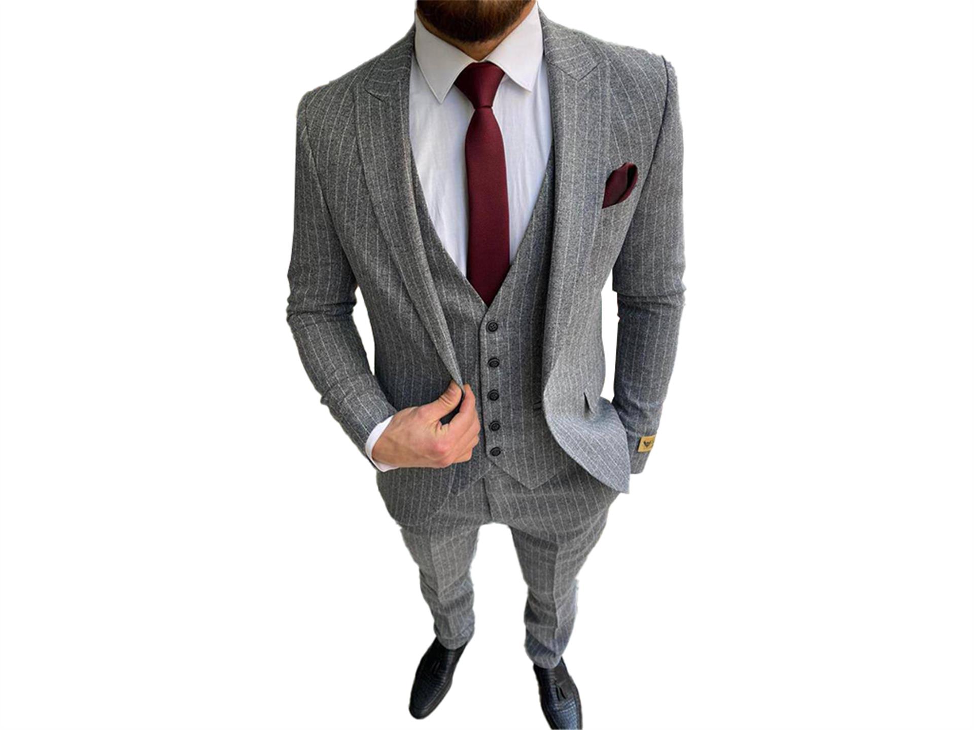 1303